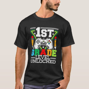 T-shirt Enfants De 1Ème Année Déplacés Dans La Vidéo De L'