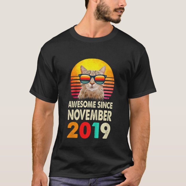 T-shirt Enfants géniaux depuis novembre 2019 3e Anniversai (Devant)