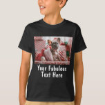 T-shirt Enfants photos et textos personnalisés<br><div class="desc">Créez vos propres cadeaux de marque, ajoutez Photo et Texte sur ce t-shirt noir personnalisé. Faites facilement votre propre design de t-shirt enfant unisex cool. Le t-shirt personnalisé est parfait pour les garçons et les filles, et est également disponible pour les adultes, dans différents choix de couleur. Parfait pour les...</div>