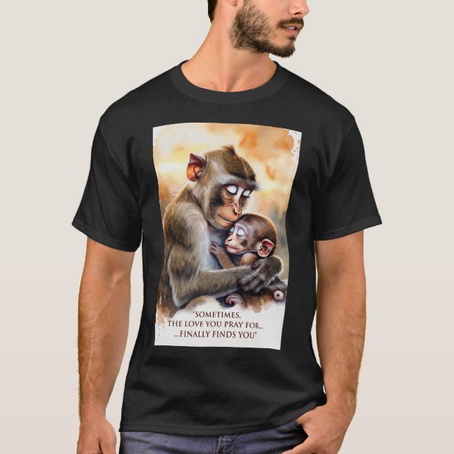 T-shirt « Enfin trouvé » - Mère adoptive et bébé singe (Devant)