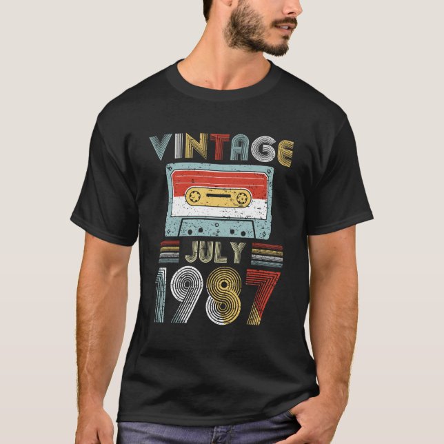 T-shirt Enregistreur à cassettes vintage d'anniversaire en (Devant)