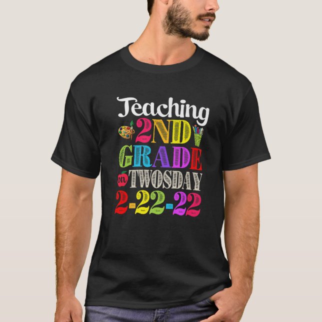 T-shirt Enseignant Aka Math Enseignement 2E Année Le Jour  (Devant)
