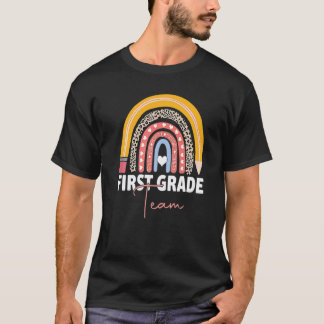 T-shirt Enseignant de 1re année Arc-en-ciel Retour à l'éco