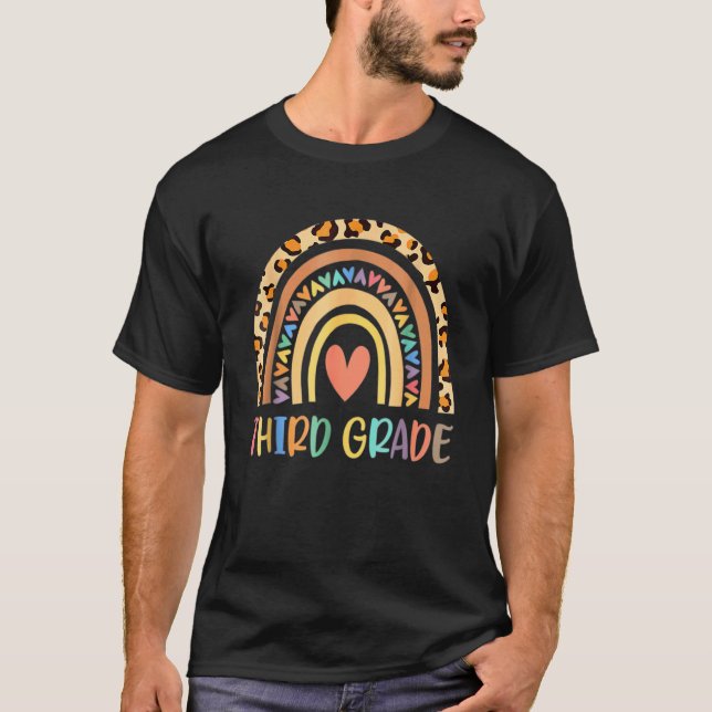 T-shirt Enseignant de 3e année Léopard Arc-en-ciel Troisiè (Devant)