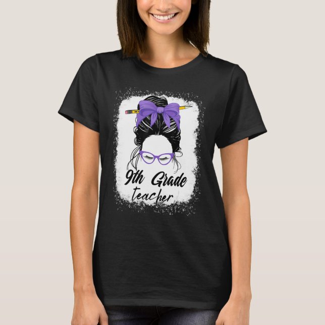 T-shirt Enseignant de 9e année Messager Bun Retour à l'éco (Devant)