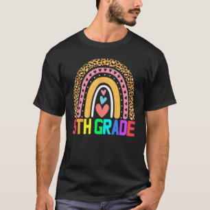 T-shirt Enseignant de cinquième année Léopard Arc-en-ciel