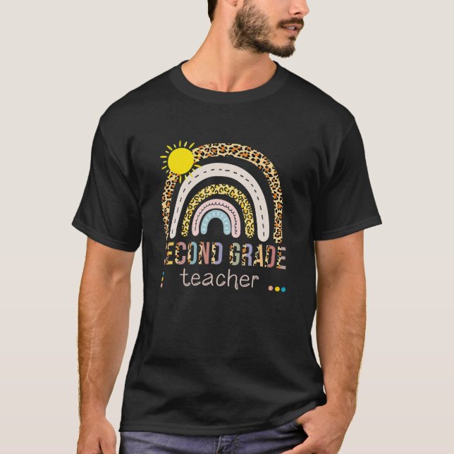 T-shirt Enseignant de deuxième année Rainbow Heart Leopard (Devant)