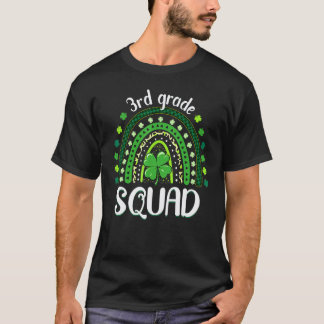 T-shirt Enseignant de la 3e année Squad Rainbow St Patrick