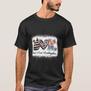T-shirt Enseignant de l'année Peace Love Kindergarten Team