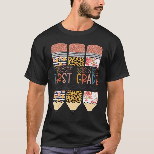 T-shirt Enseignant de première année  Crayon léopard Rentr (Devant)