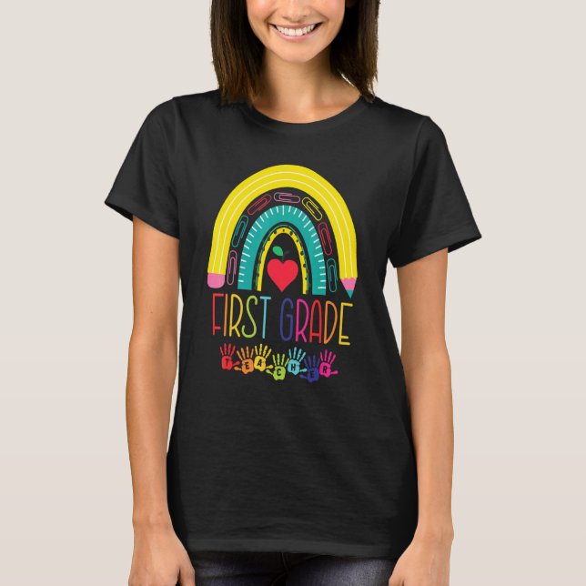 T-shirt Enseignant De Première Année Rainbow Retour À L'Éc (Devant)