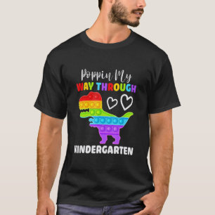 T-shirt Enseignant dinosaure ou élève heureux 100e jour d'