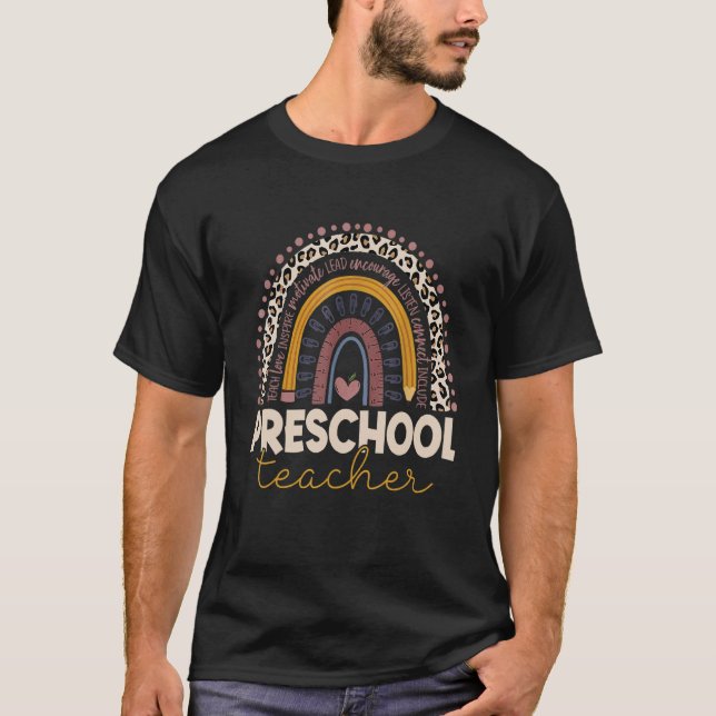 T-shirt Enseignant préscolaire Leopard Arc-en-ciel (Devant)