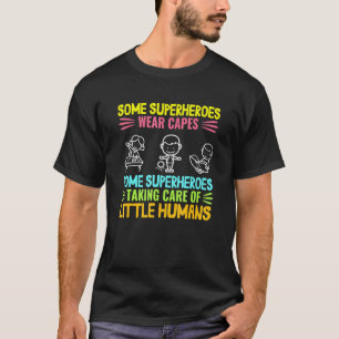 T-shirt Enseignante en garderie pour super-héroïnes de l'é
