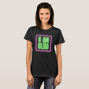 T-shirt Enseigne au néon de CLUB de 5h du matin pourpre