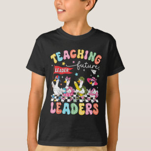 T-shirt Enseigner aux futurs leaders menés par une oie idi