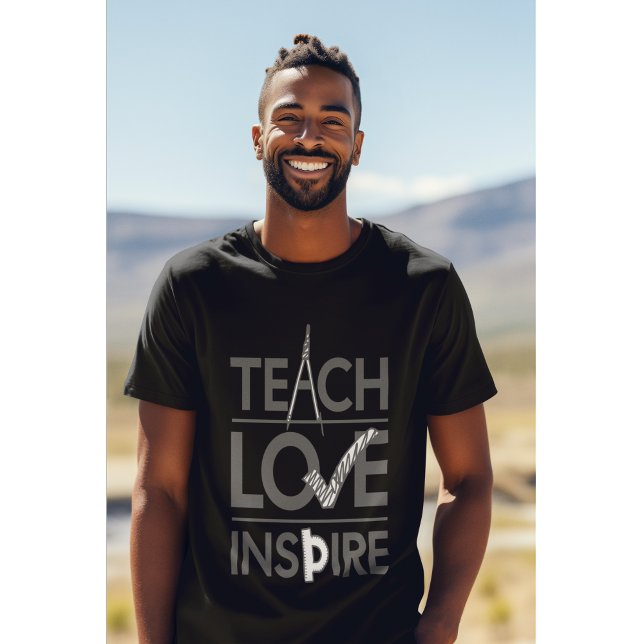 T-shirt Enseigner l'amour Inspiration de l'enseignant (Show your passion for teaching with a clean, bold design that inspires daily.)