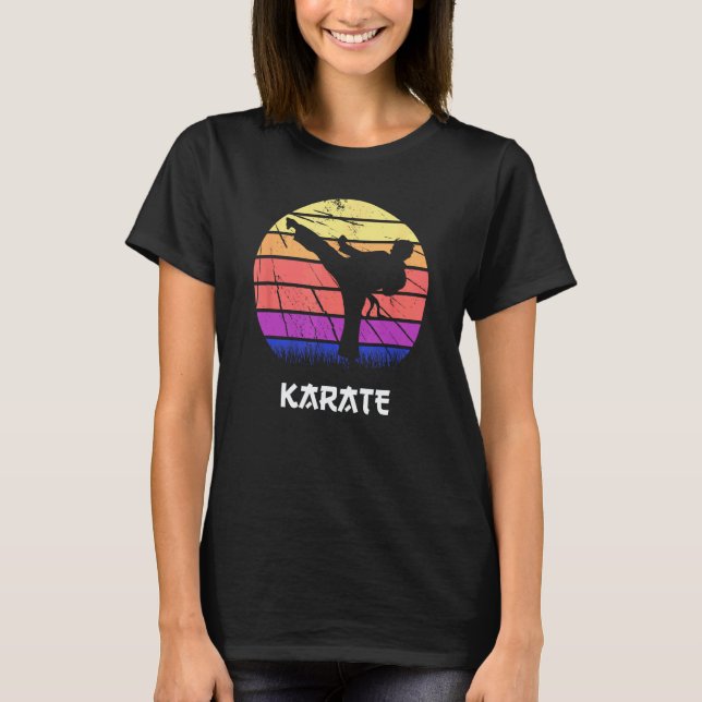 T-shirt Entraînement à l'exercice de la figure de karaté (Devant)