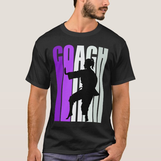 T-shirt Entraîneur de Karaté Rétro Violet Classique Enseig (Devant)