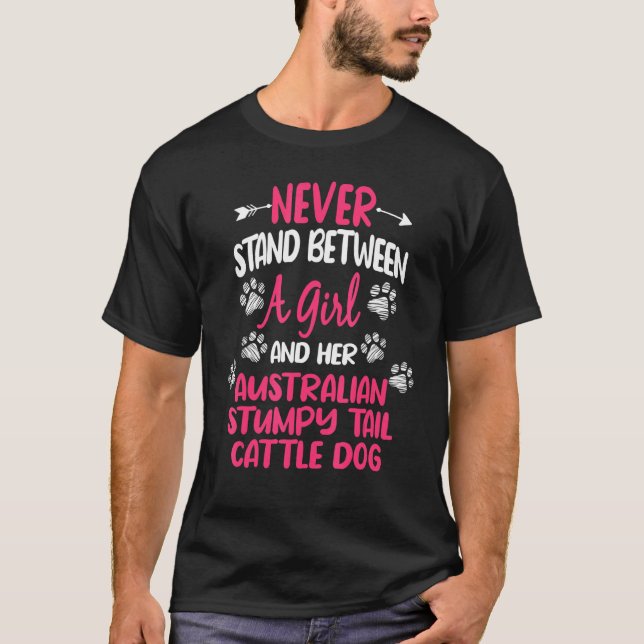 T-shirt Entre une fille et son chat australien à queue cou (Devant)