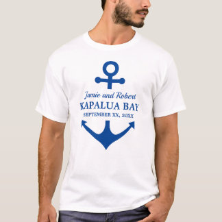 T-shirt Épousant sur la plage, par la mer ou sur un bateau