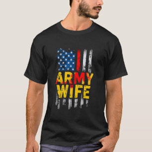 T-shirt Épouse de l'armée Drapeau américain en détresse