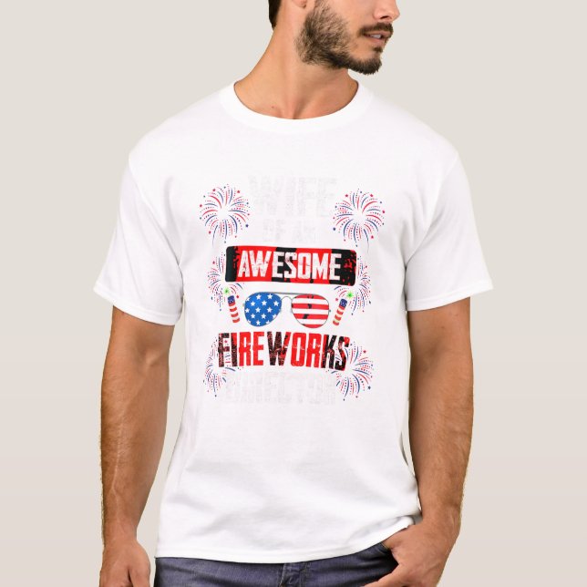 T-shirt épouse d'un feu d'artifice génial (Devant)