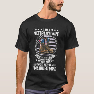 T-shirt Épouse fière de vétéran J'ai épousé mon héros Drap