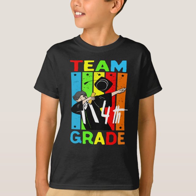 T-shirt Équipe 4e année|Retour à l'école Équipe 4e année É (Devant)