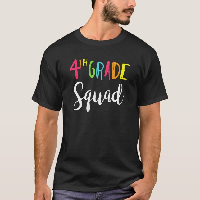 T-shirt Équipe de 4e année Première journée Retour à l'éco (Devant)