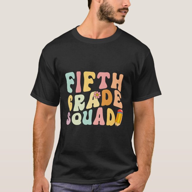 T-shirt Équipe De 5E Année Enseignant De 5E Année Retour À (Devant)