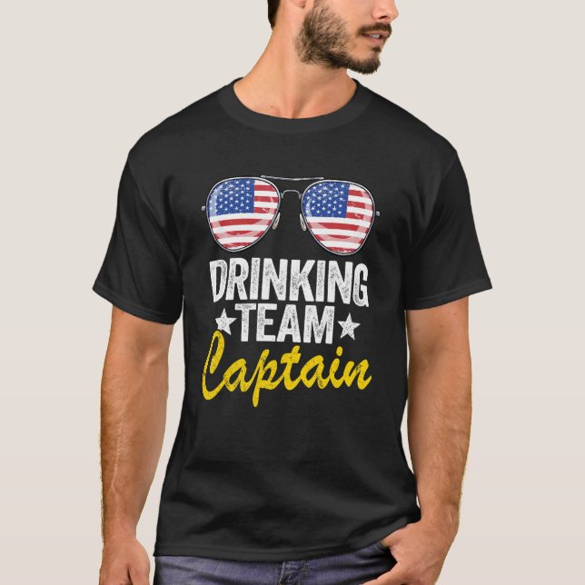 T-shirt Équipe De Boissons Américaine Capitaine Drapeau Am (Devant)