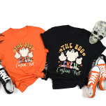T-shirt Équipe de Boo personnalisée correspondant à l'ami<br><div class="desc">Entrez dans l'esprit d'Halloween avec notre Rétro Personnalisé Boo Crew Matching Halloween Friend T-Shirt, parfait pour ajouter une touche d'ambiance vintage à vos festivités. Ces chemises d'Halloween personnalisées ont un design ludique et nostalgique, ce qui en fait un choix exceptionnel pour les groupes qui cherchent à célébrer ensemble. Personnalisez chaque...</div>