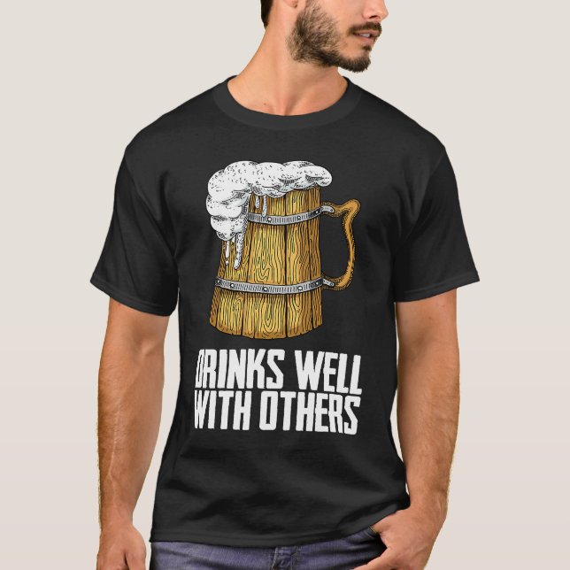 T-shirt Équipe de buveurs d'alcool (Devant)