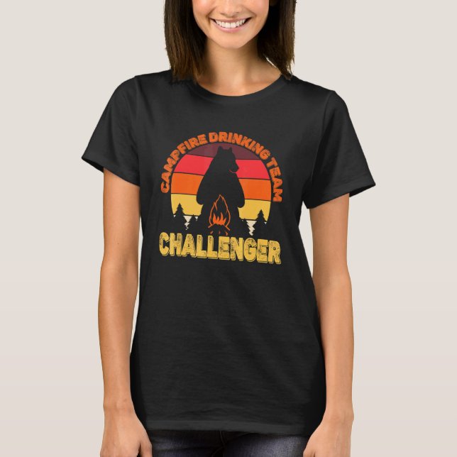 T-shirt Équipe de buveurs de feu de camp de campeurs Chall (Devant)