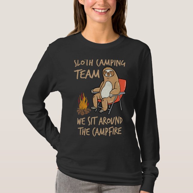 T-shirt Équipe De Camping Sloth Autour Du Feu De Campagne  (Devant)