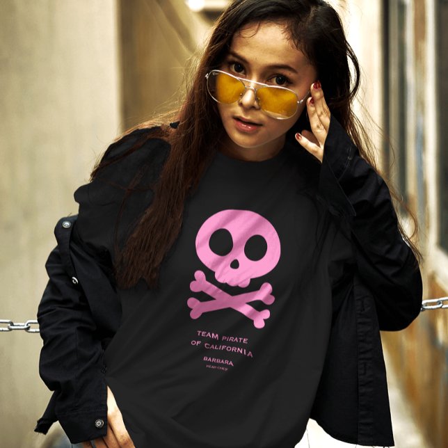 T-shirt Équipe de la famille des os crâniens roses (Pickleball Team Family Name Matching Pickleball Player Skull Bones Pink Custom Name)