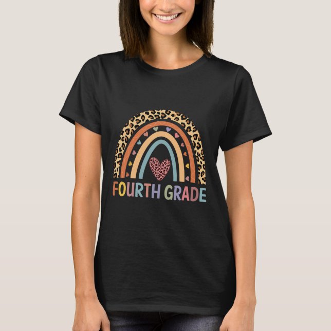 T-shirt Équipe d'enseignants de 4e année de l'arc-en-ciel  (Devant)