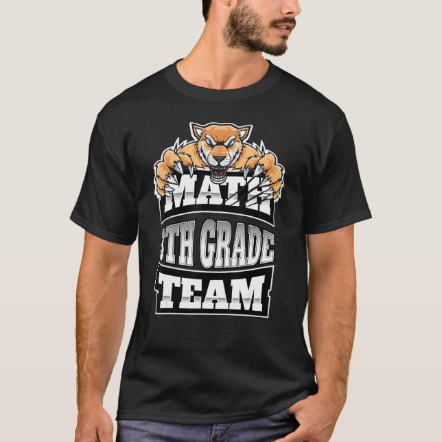 T-shirt Équipe des maths Enseignants de 8e année Étudiants (Devant)