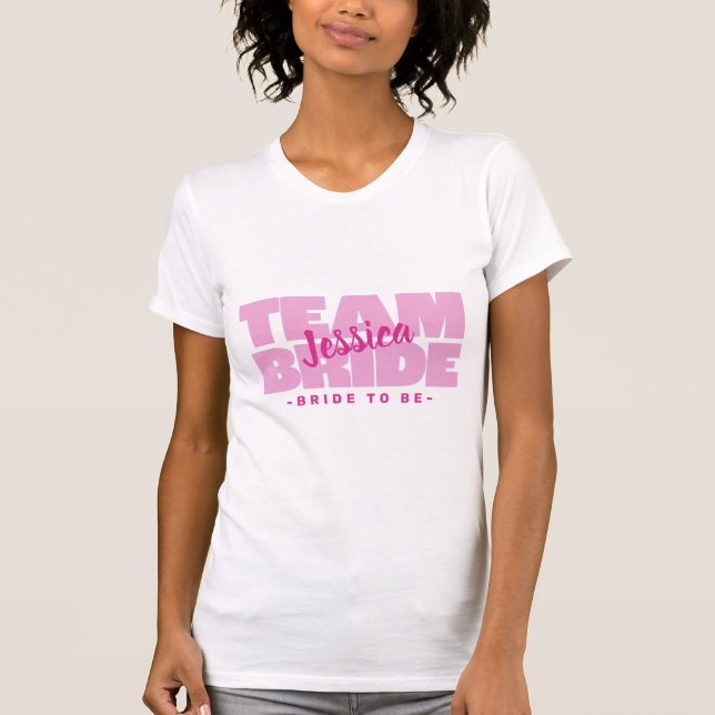 T-shirt Équipe future mariée nom personnalisé de la mariée (Devant)