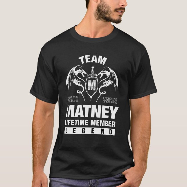 T-shirt Équipe MATNEY - Cadeaux de membre à vie (Devant)