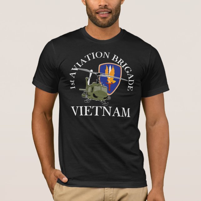 T-shirt ęr Vétérinaire Huey du Vietnam de BDE d'AVN (Devant)