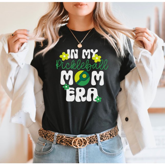 T-shirt Ère de la mère de Pickleball rétro groovy  (Créateur téléchargé)
