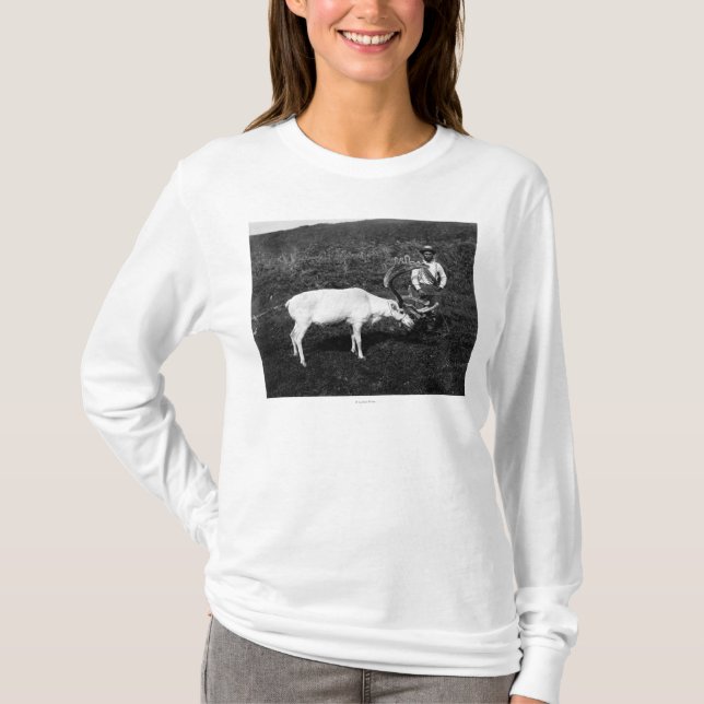 T-shirt Esquimau d'Alaska et renne capturé (Devant)