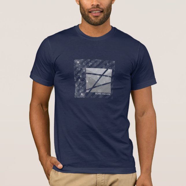 T-shirt étant à angle droit (Devant)