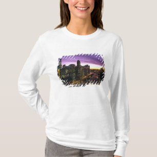 T-shirt États-Unis, IL, Chicago. Skyline et rivière de Chi