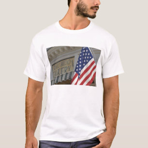 T-shirt États-Unis ; Massachusetts ; Stockbridge ; Pain qu