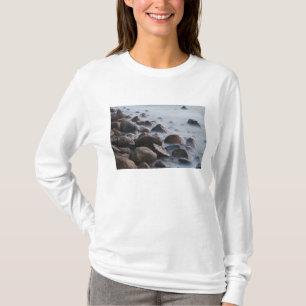 T-shirt États-Unis, New York, East Hampton. Surf océanique