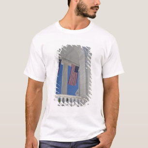 T-shirt États-Unis, Virginie, Arlington. Des drapeaux amér