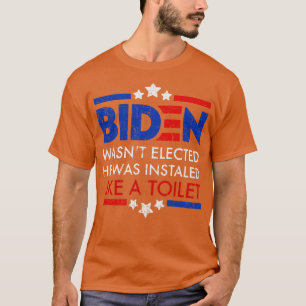 T-shirt Été Élu Il A Été Installé Comme Une Toilette